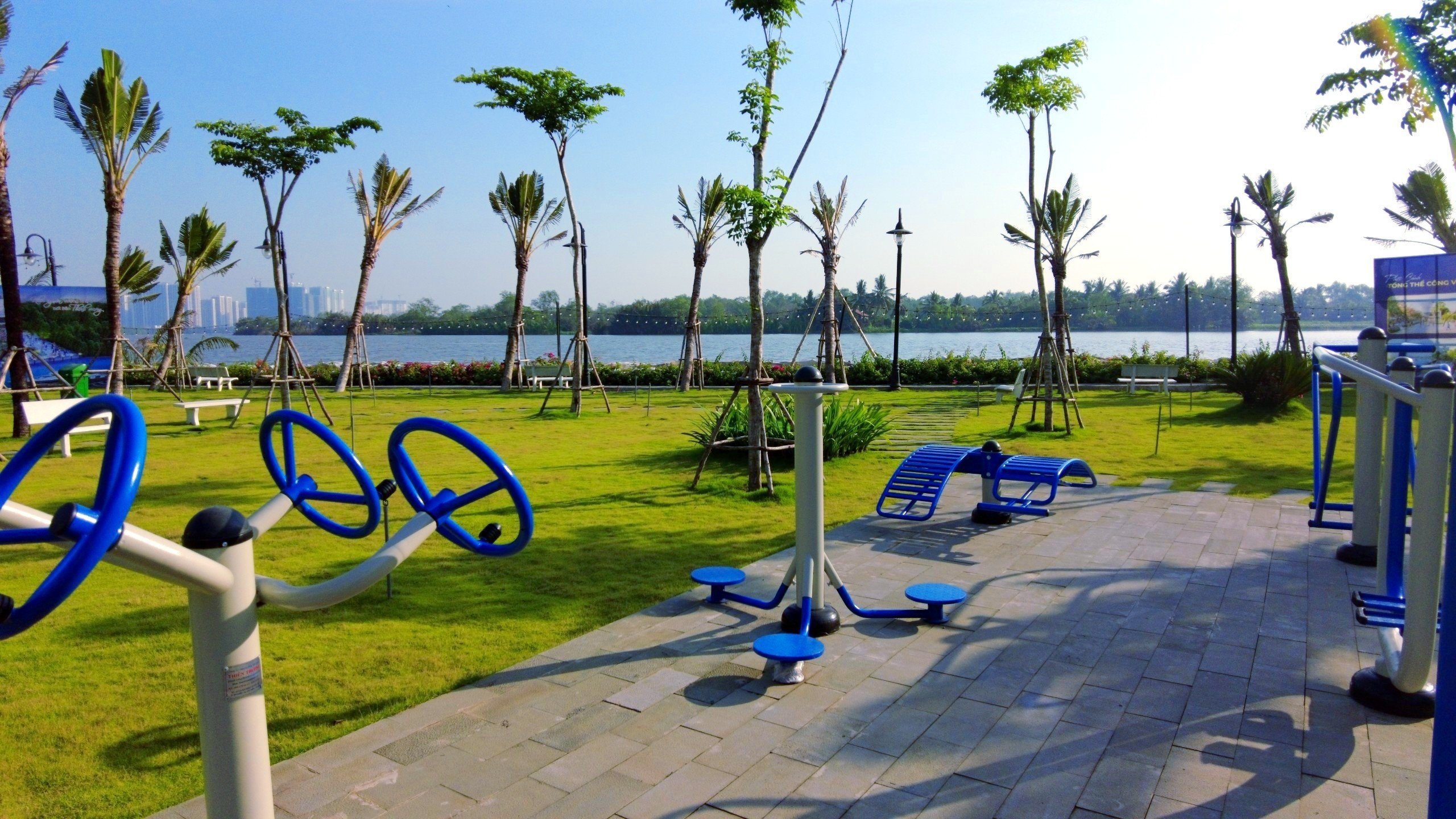 ĐẤT NỀN NHÀ PHỐ VEN SÔNG NGUYỄN XIỂN RIVERPARK QUẬN 9 6