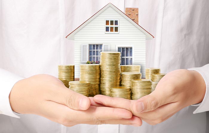 Bất động sản quay về giá trị thực?