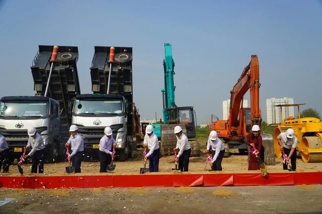 Khởi công dự án tái định cư 38 ha tại quận 12 - Tập Đoàn Nam Long