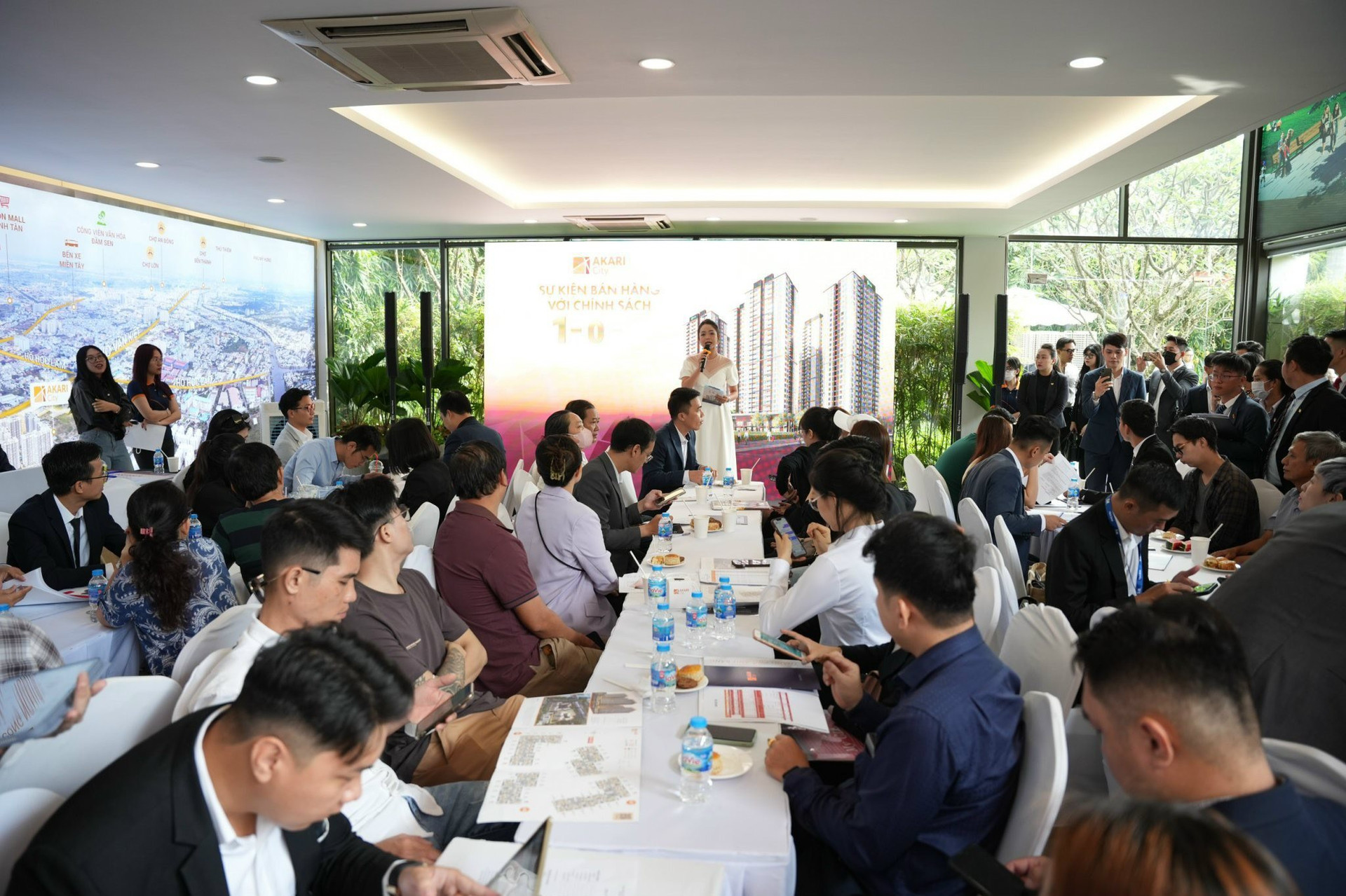 Người mua bất động sản liên tục rút hầu bao cận Tết 1 Người mua bất động sản liên tục rút hầu bao cận Tết