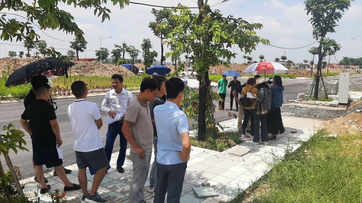 Vòng luẩn quẩn của bất động sản năm 2023 1 Vòng luẩn quẩn của bất động sản năm 2023
