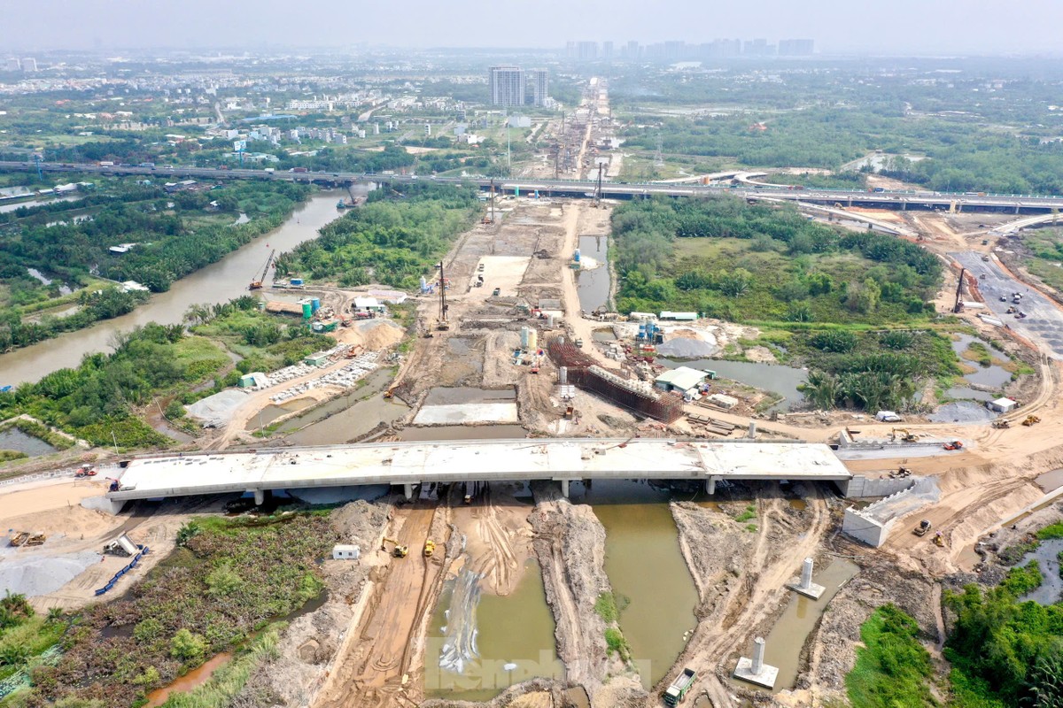 Nút giao Vành đai 3 với cao tốc TPHCM – Long Thành có lỡ hẹn về đích? 1 Nút giao Vành đai 3 với cao tốc TPHCM – Long Thành có lỡ hẹn về đích?