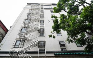 Từ 1/7, không duy trì lối thoát nạn hoặc đường thoát nạn của nhà, công trình sẽ bị phạt nặng