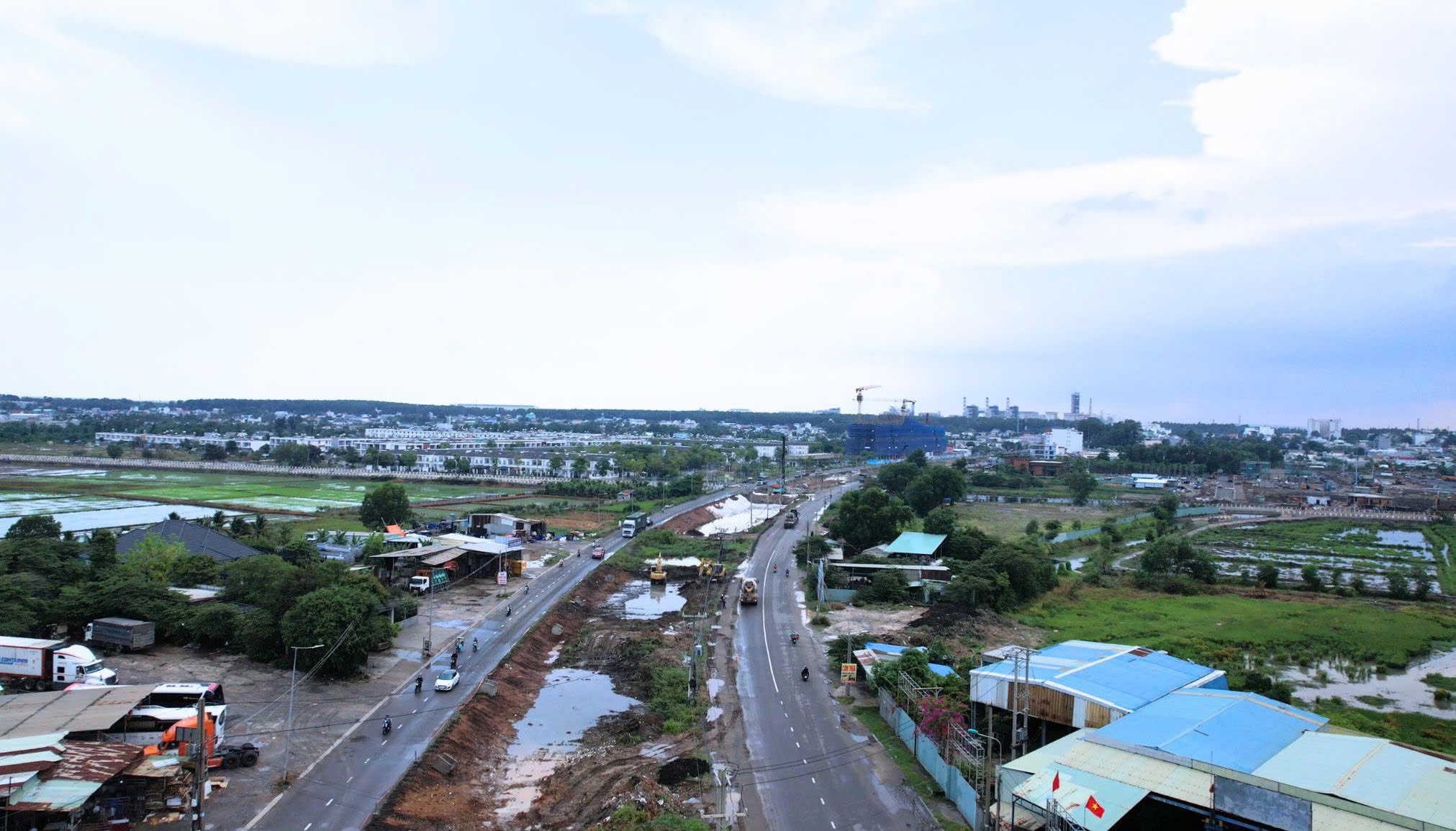 Đồng Nai thống nhất chủ trương kéo dài tuyến metro số 1 Tp.HCM đến sân bay Long Thành, vốn đầu tư hơn 67.000 tỉ đồng 2 Đồng Nai thống nhất chủ trương kéo dài tuyến metro số 1 Tp.HCM đến sân bay Long Thành, vốn đầu tư hơn 67.000 tỉ đồng