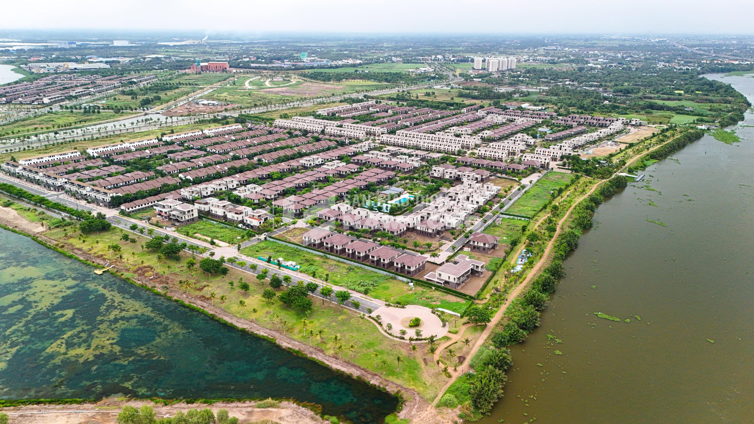 Cú lội ngược dòng của bất động sản vệ tinh, mức tăng giá đột biến đến 90% trong vòng một năm gọi tên khu vực này 1 Cú lội ngược dòng của bất động sản vệ tinh, mức tăng giá đột biến đến 90% trong vòng một năm gọi tên khu vực này