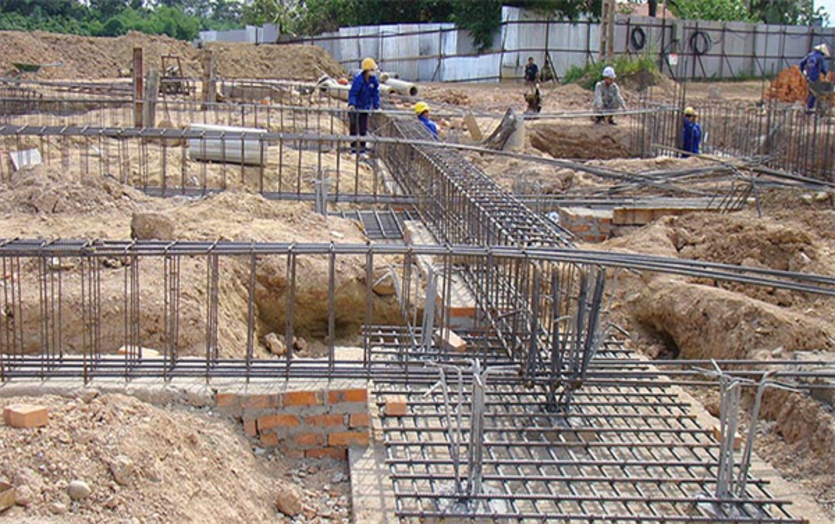 Dự án chưa xây xong móng đã nhận đặt cọc có trái quy định pháp luật? 1 Dự án chưa xây xong móng đã nhận đặt cọc có trái quy định pháp luật?